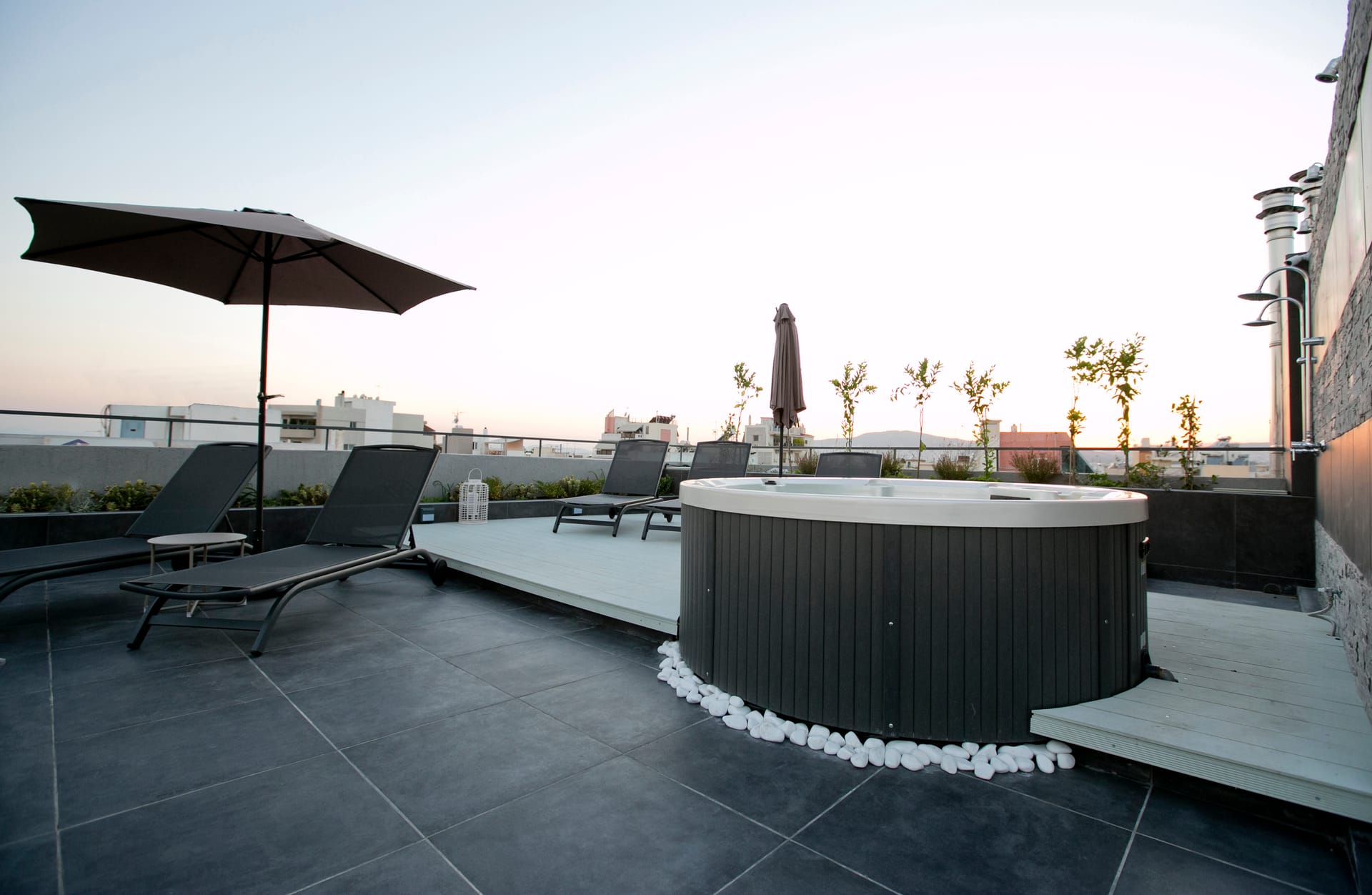 47 Luxury Suites and Lofts - 34