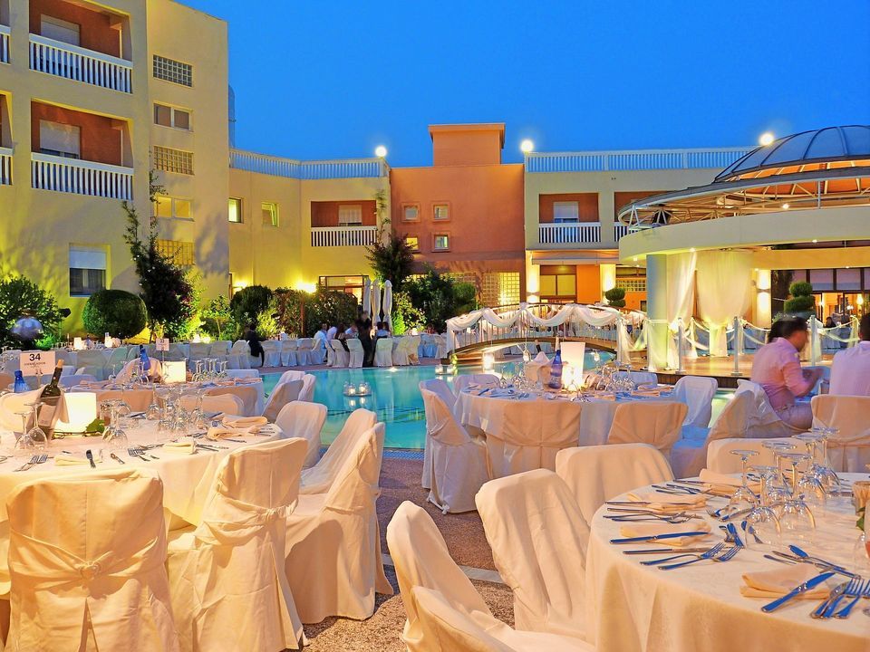Ambassador Hotel Thessaloniki - 54