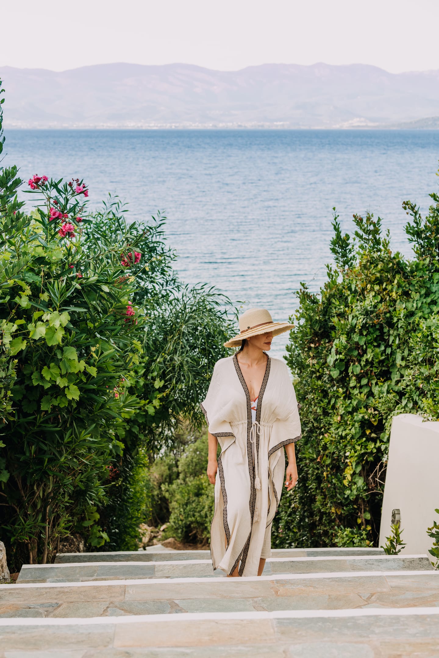 Brown Beach Chalkida Kosher Resort - 45