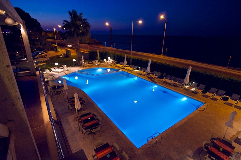 Elysion Hotel - 11