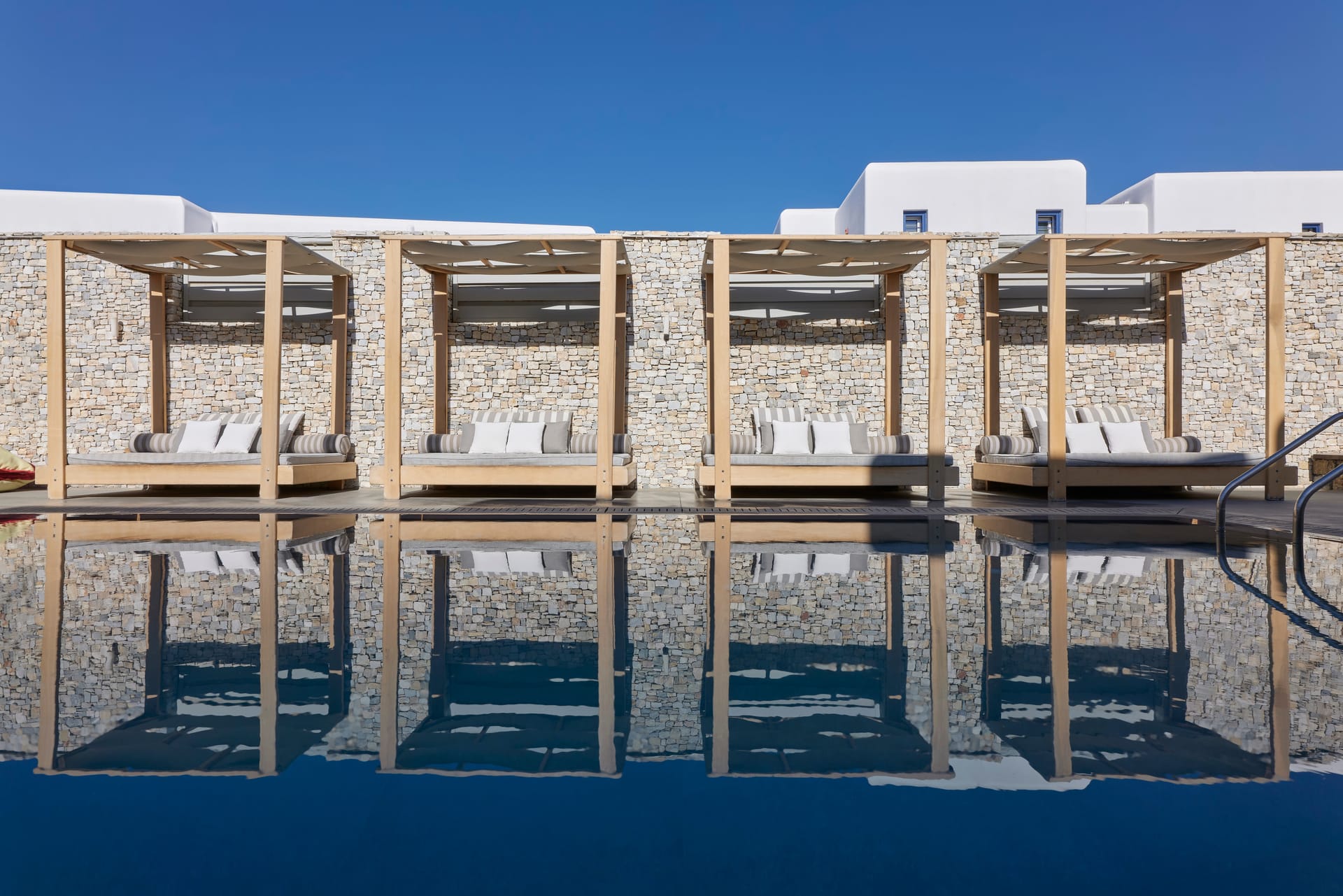Mykonos Kosmoplaz Beach Resort - 3