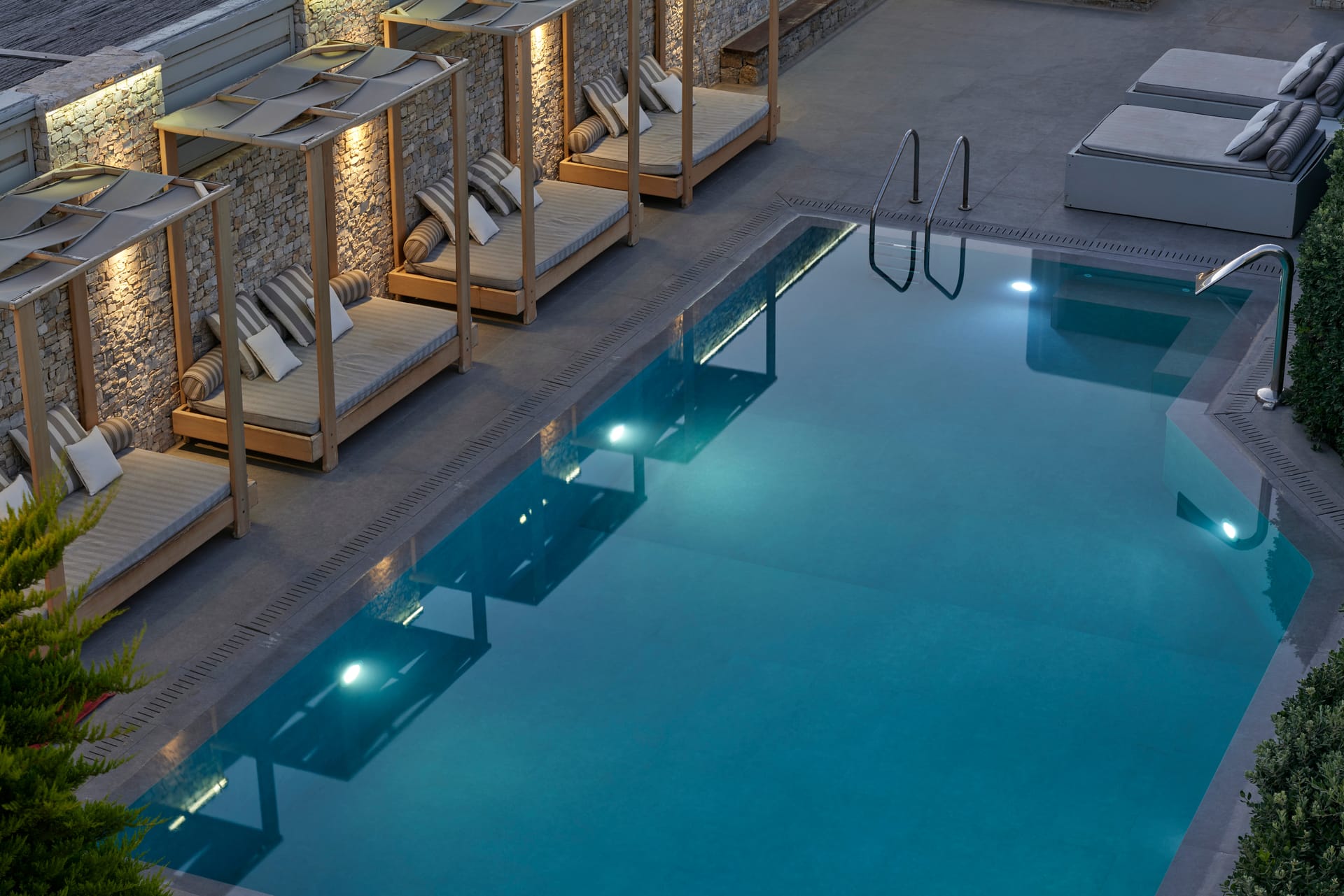 Mykonos Kosmoplaz Beach Resort - 9