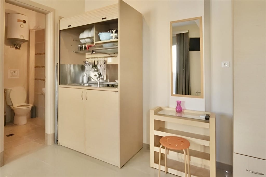 Panthea Studios by Greek Pride - 11