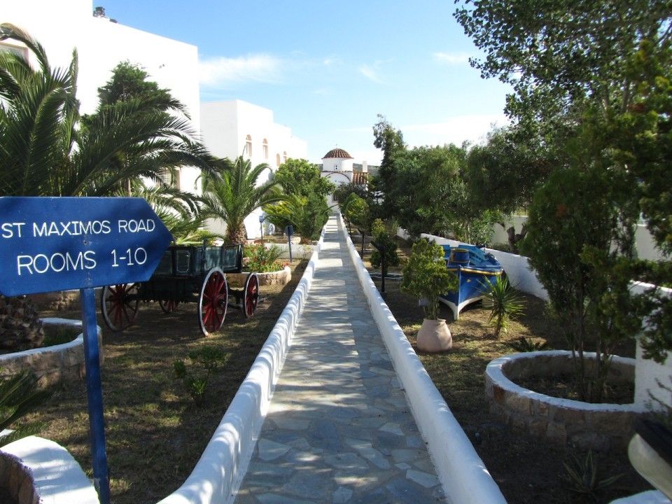 Porto Scoutari Romantic Hotel & Suites - 8