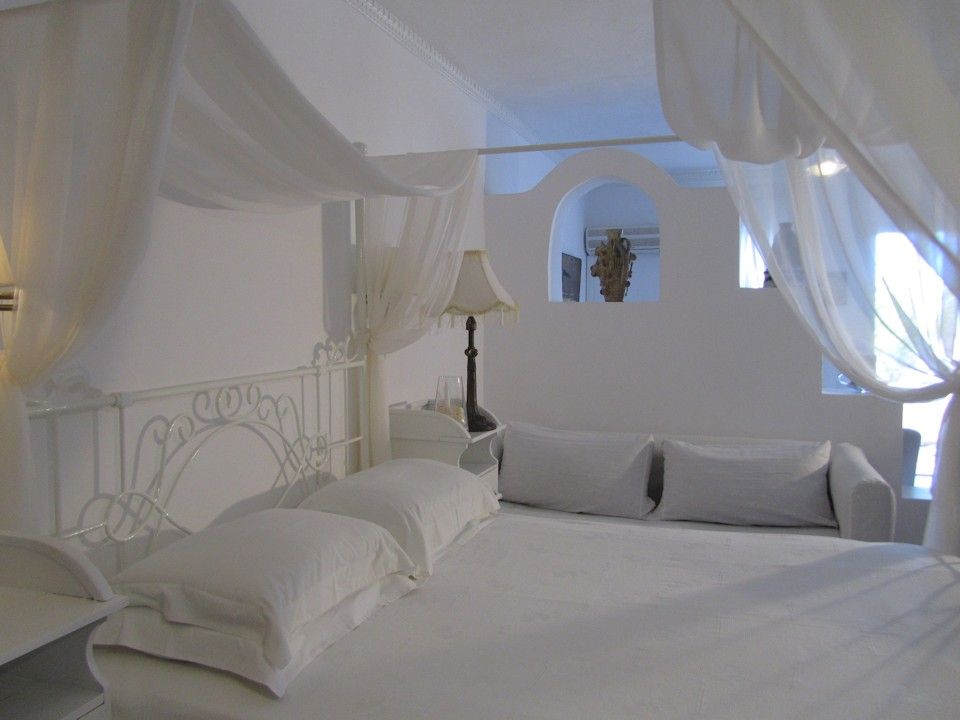 Porto Scoutari Romantic Hotel & Suites - 16