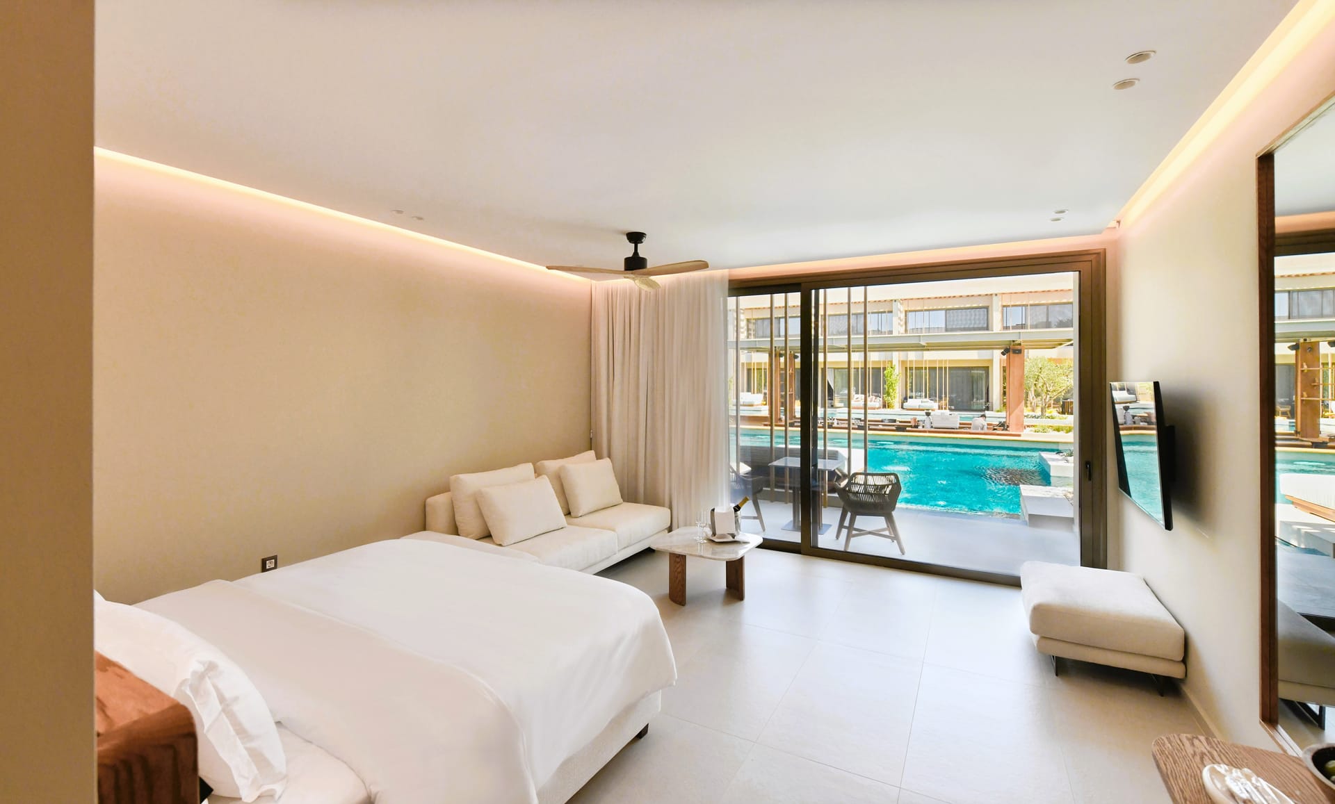 Royal Pearl Island Chios Hotel & Spa - 57