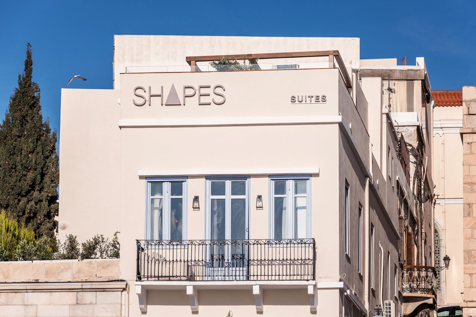 Shapes Luxury Suites - 4
