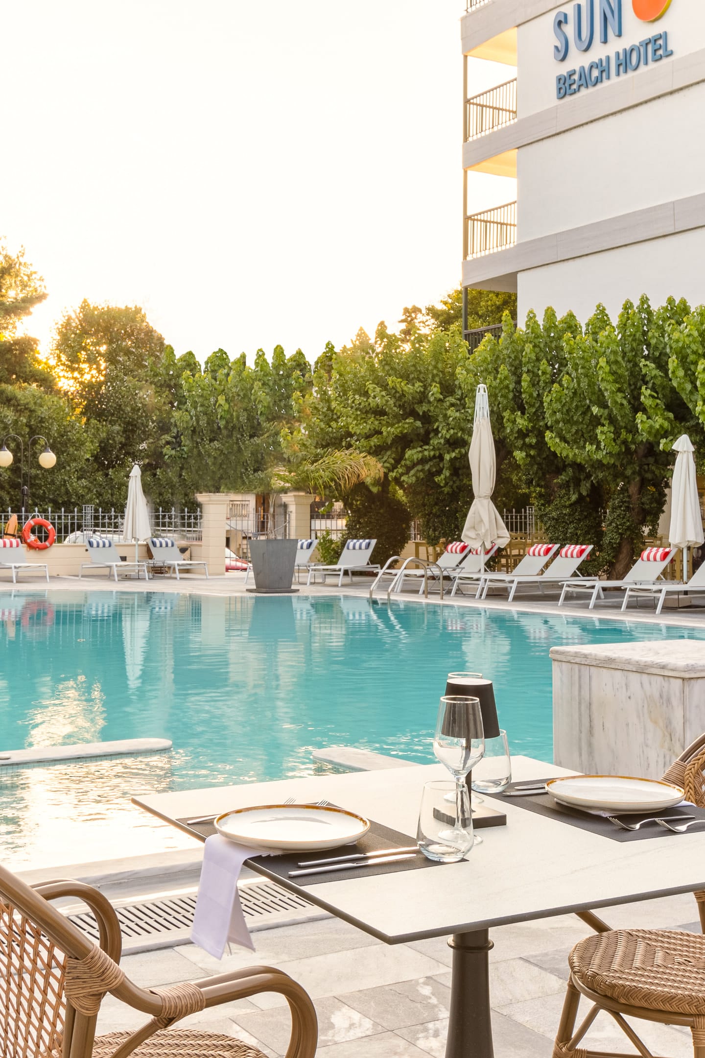 Sun Beach Hotel - 8