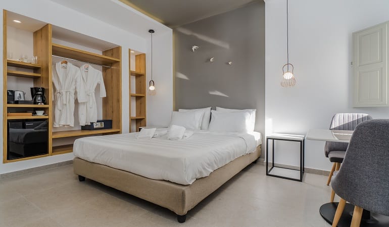Symphony Suites Santorini - 2