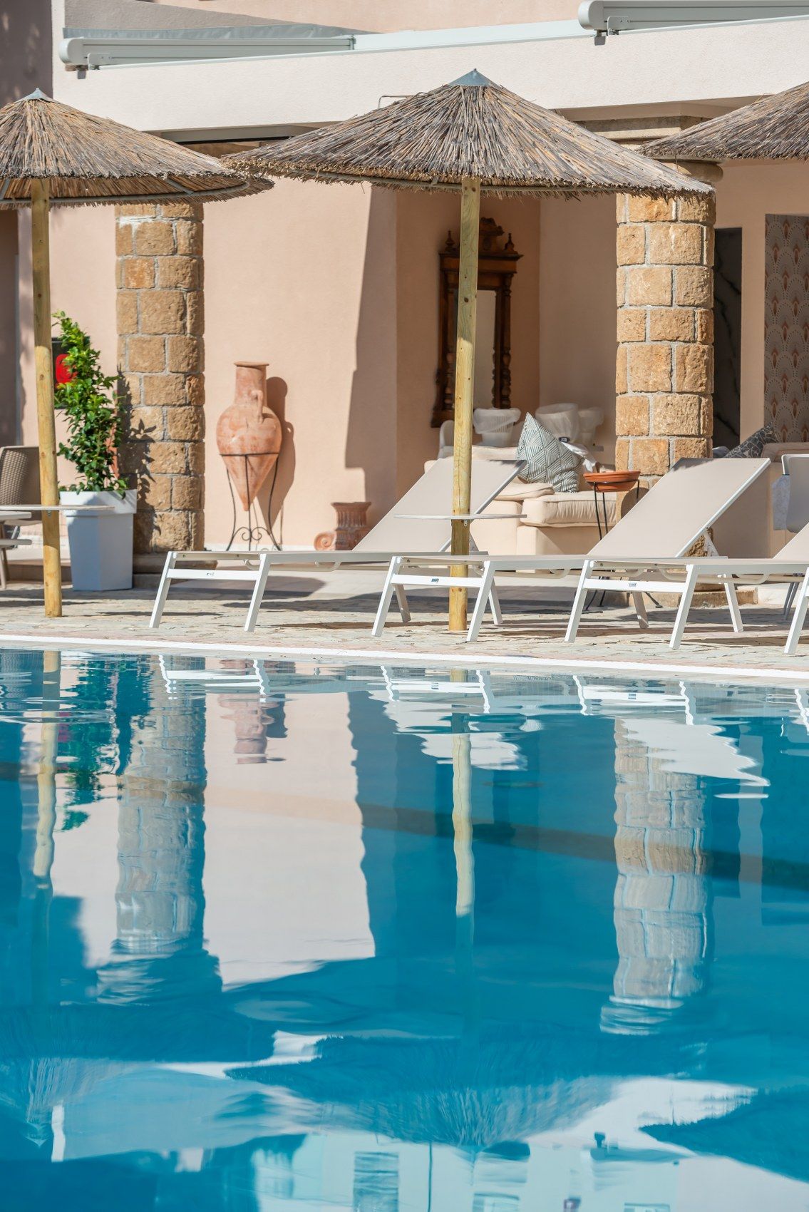 Vasilikos Beach Hotel - 3